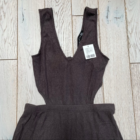 - OUT FROM UNDER COZY RIBBED GREY JUMPSUIT SZ:M NWT - Picture 6 of 9